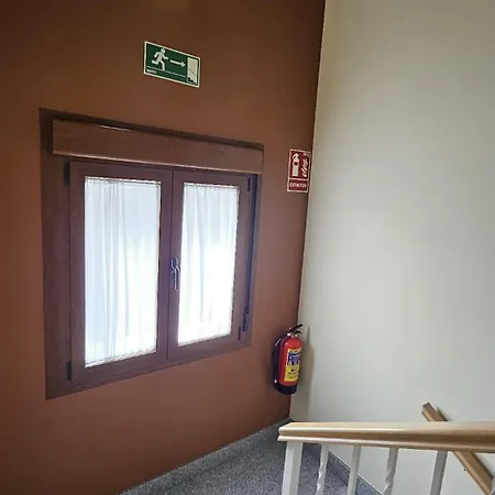 La Nava * Navaluenga